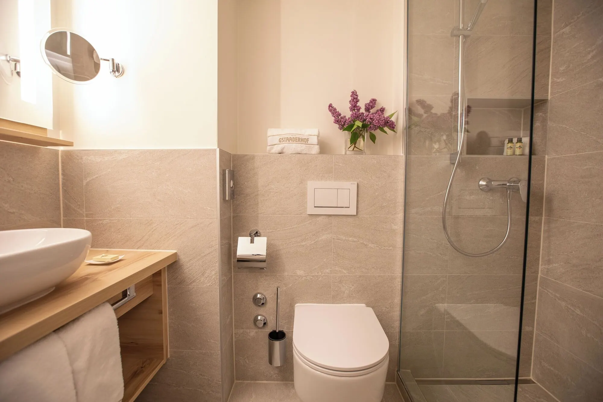 Double Room - Queen