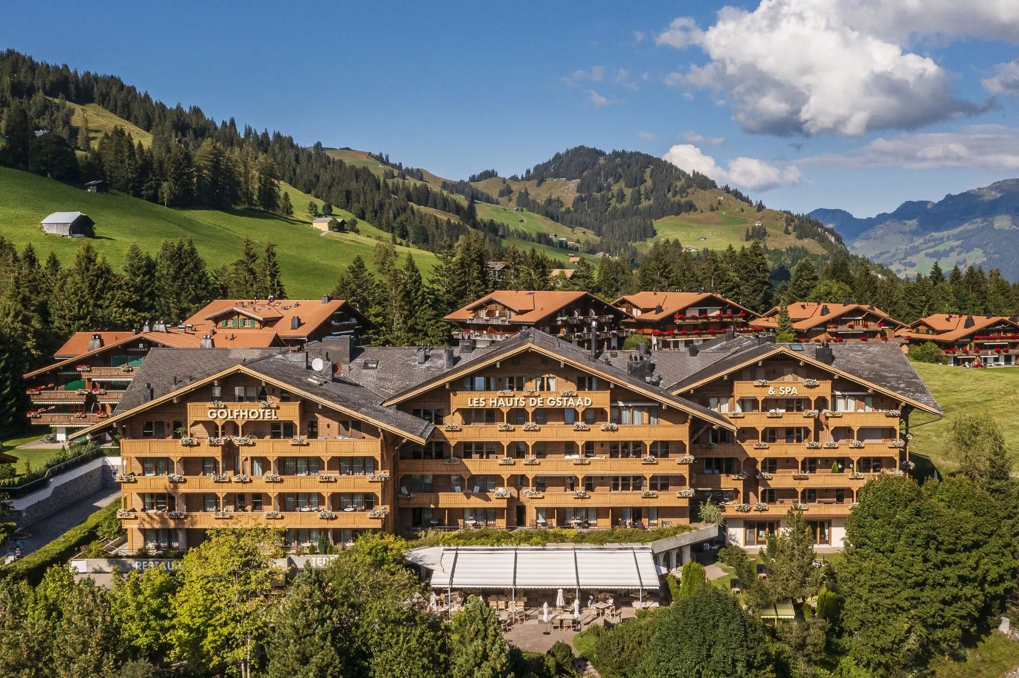 The hotel above Saanenmöser in summer