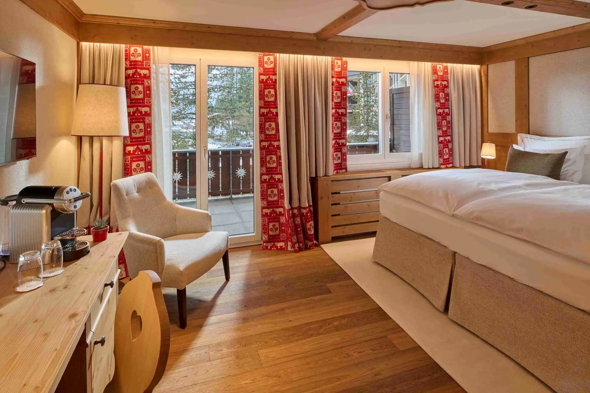 A room with a balcony door