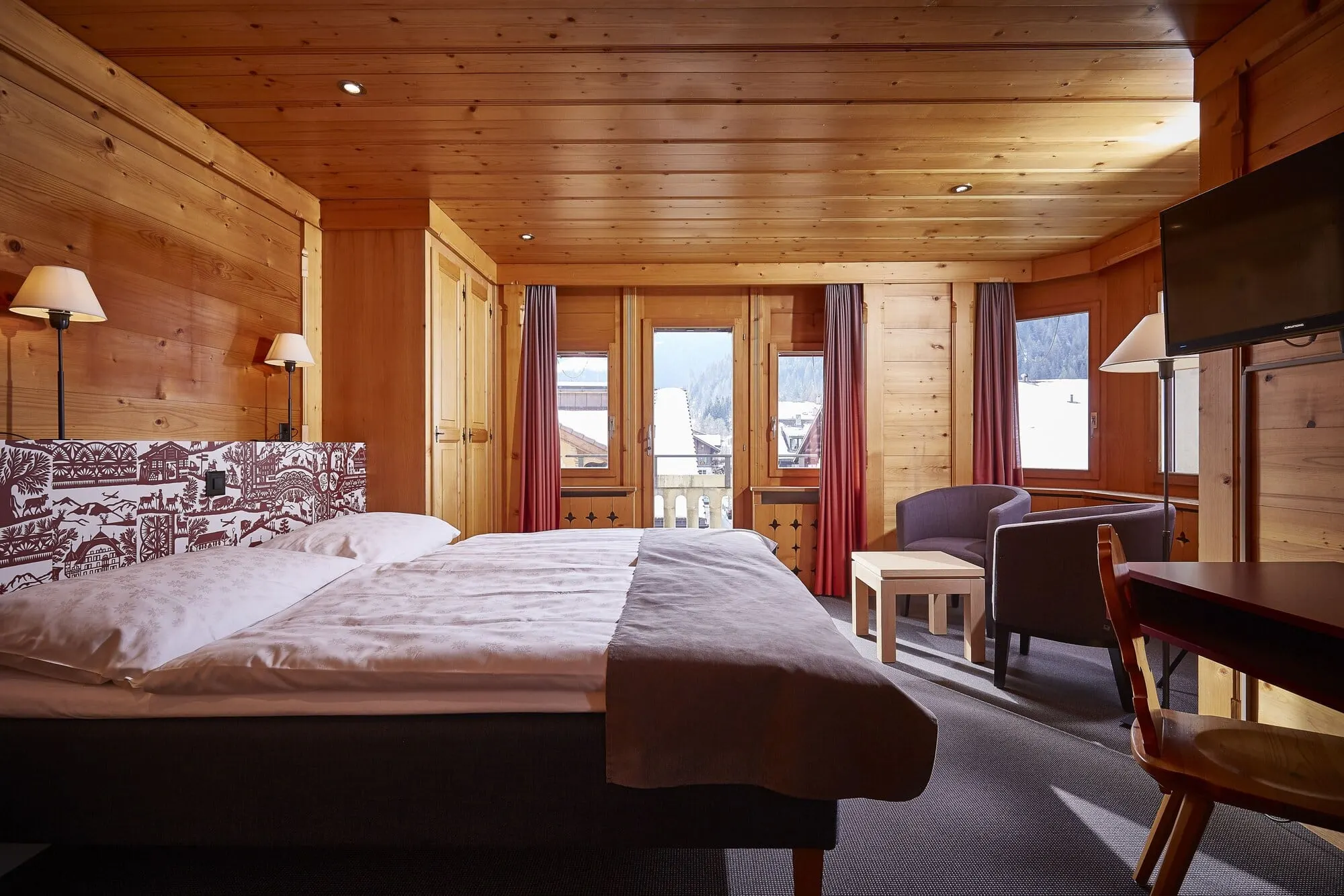 A double room in rustic wood